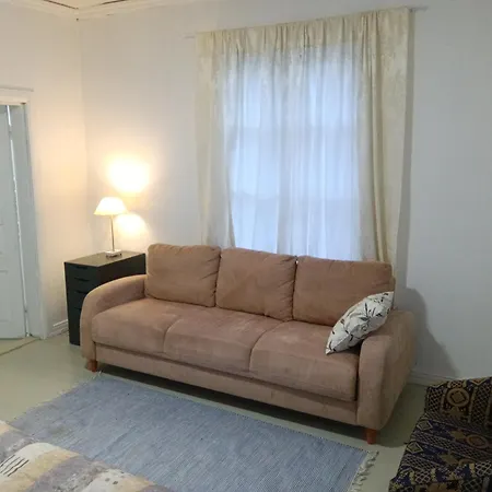 Vanhan Puukerrostalon 30m2 Asunto Minimi 2 Yoetae Апартаменты